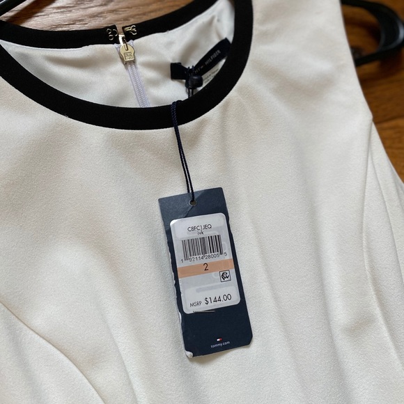 BRAND NEW BLACK AND WHITE TOMMY DRESS! - Picture 6 of 9